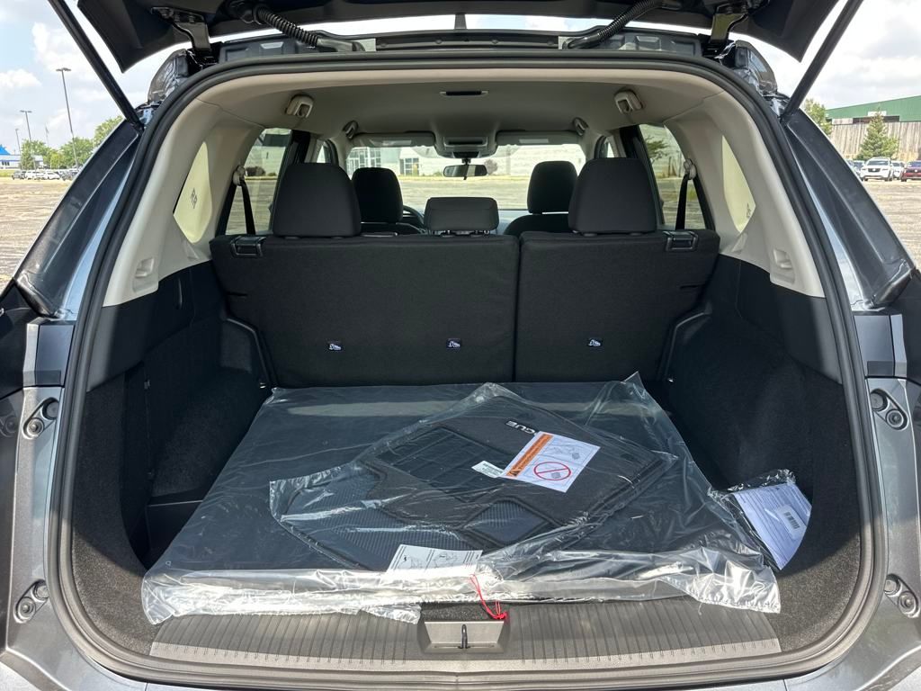 2026 Nissan Rogue S photo 30