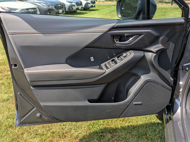 2025 Subaru Crosstrek Limited photo 13