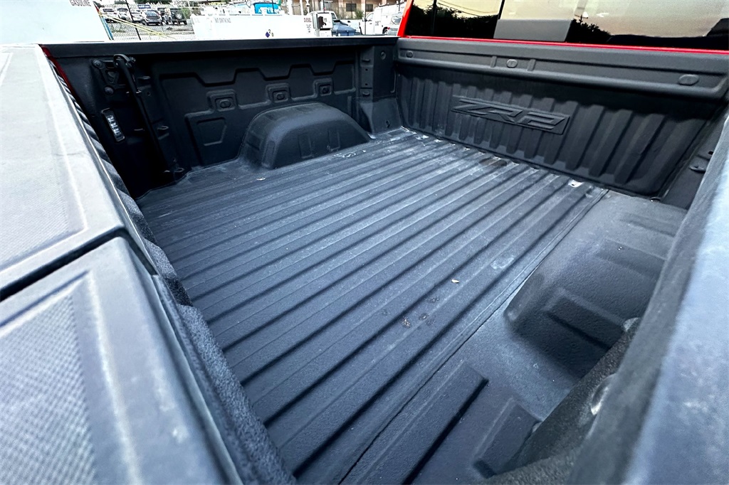 2023 Chevrolet Silverado 1500 ZR2 photo 8