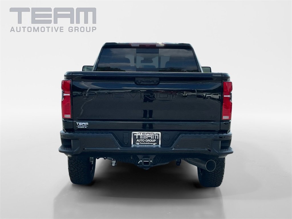 2026 Chevrolet Silverado 2500HD LT photo 4
