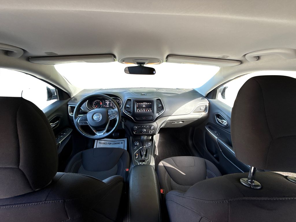 2019 Jeep Cherokee Latitude photo 14