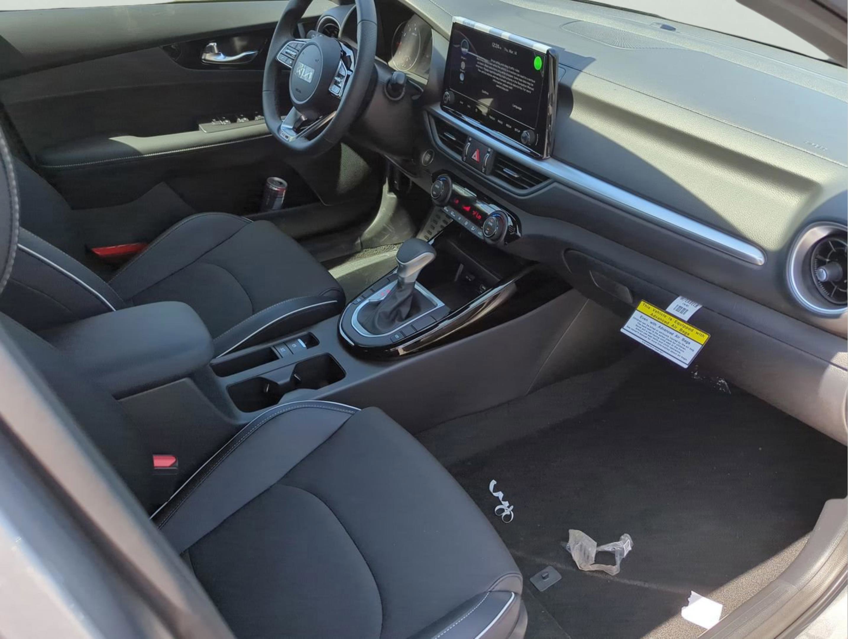 2024 Kia Forte GT-Line photo 8