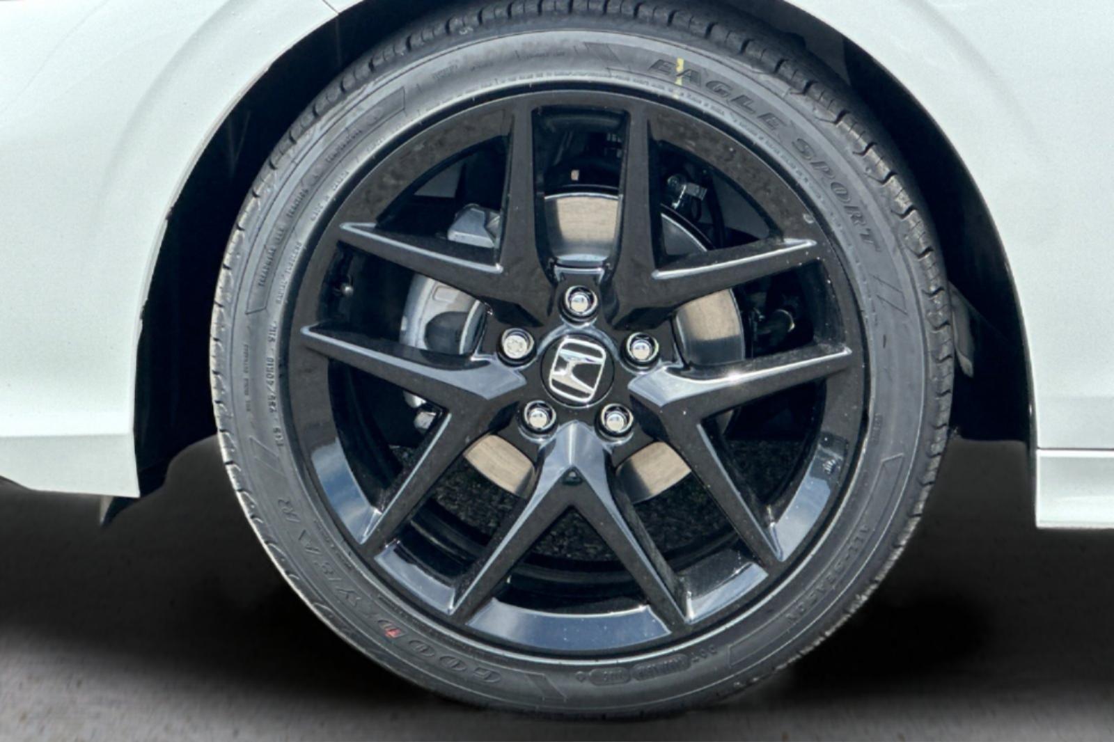 2026 Honda Civic Sport photo 25