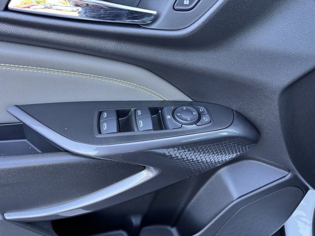 2025 Chevrolet Trax ACTIV photo 10