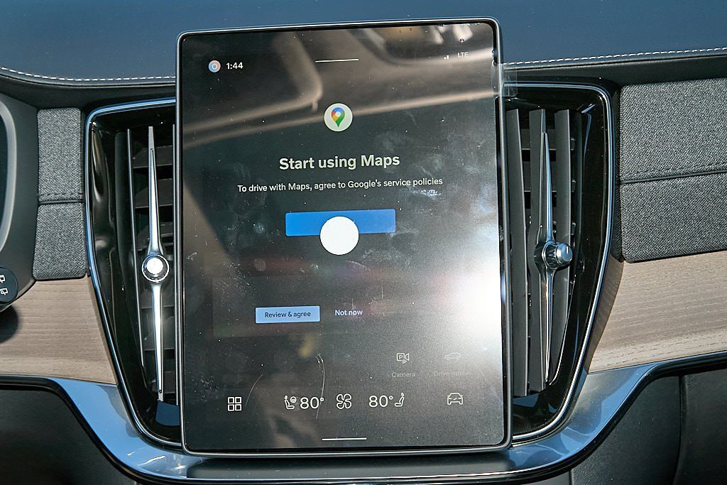 2026 VOLVO XC90 - Image 28