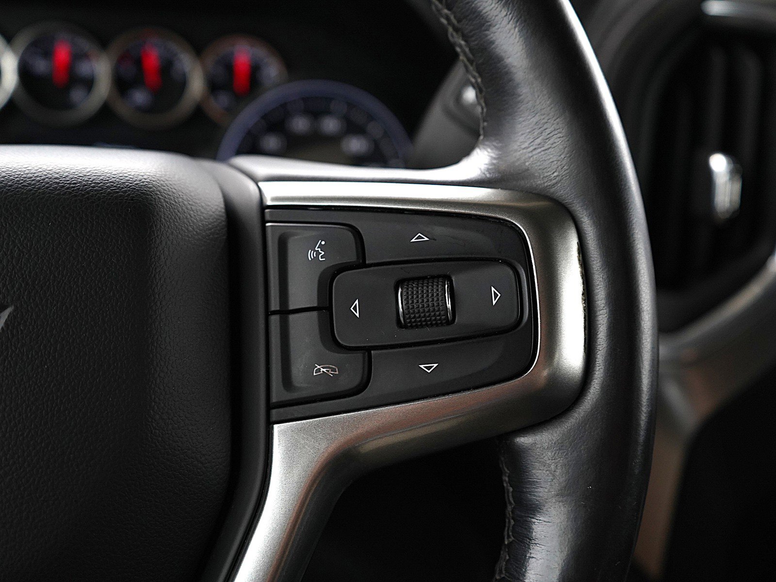 2020 Chevrolet Silverado 1500 LTZ photo 23