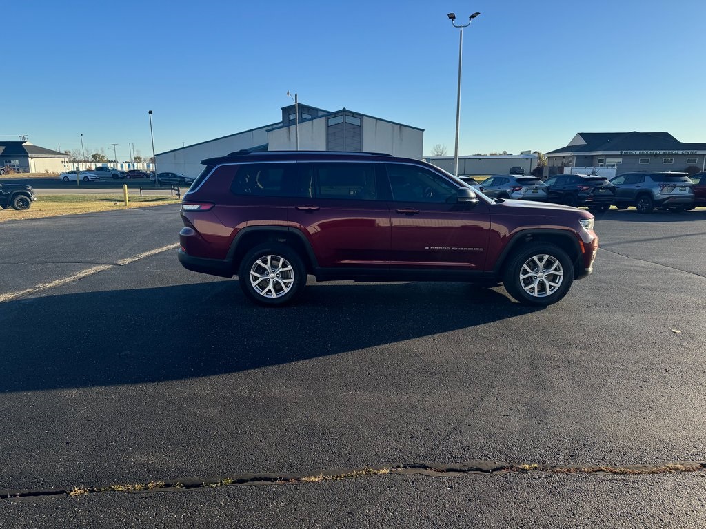 2021 Jeep Grand Cherokee Limited photo 3