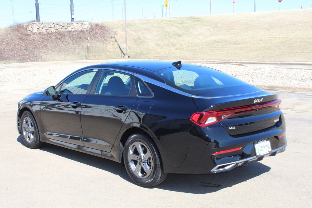 2023 Kia K5 LXS photo 6