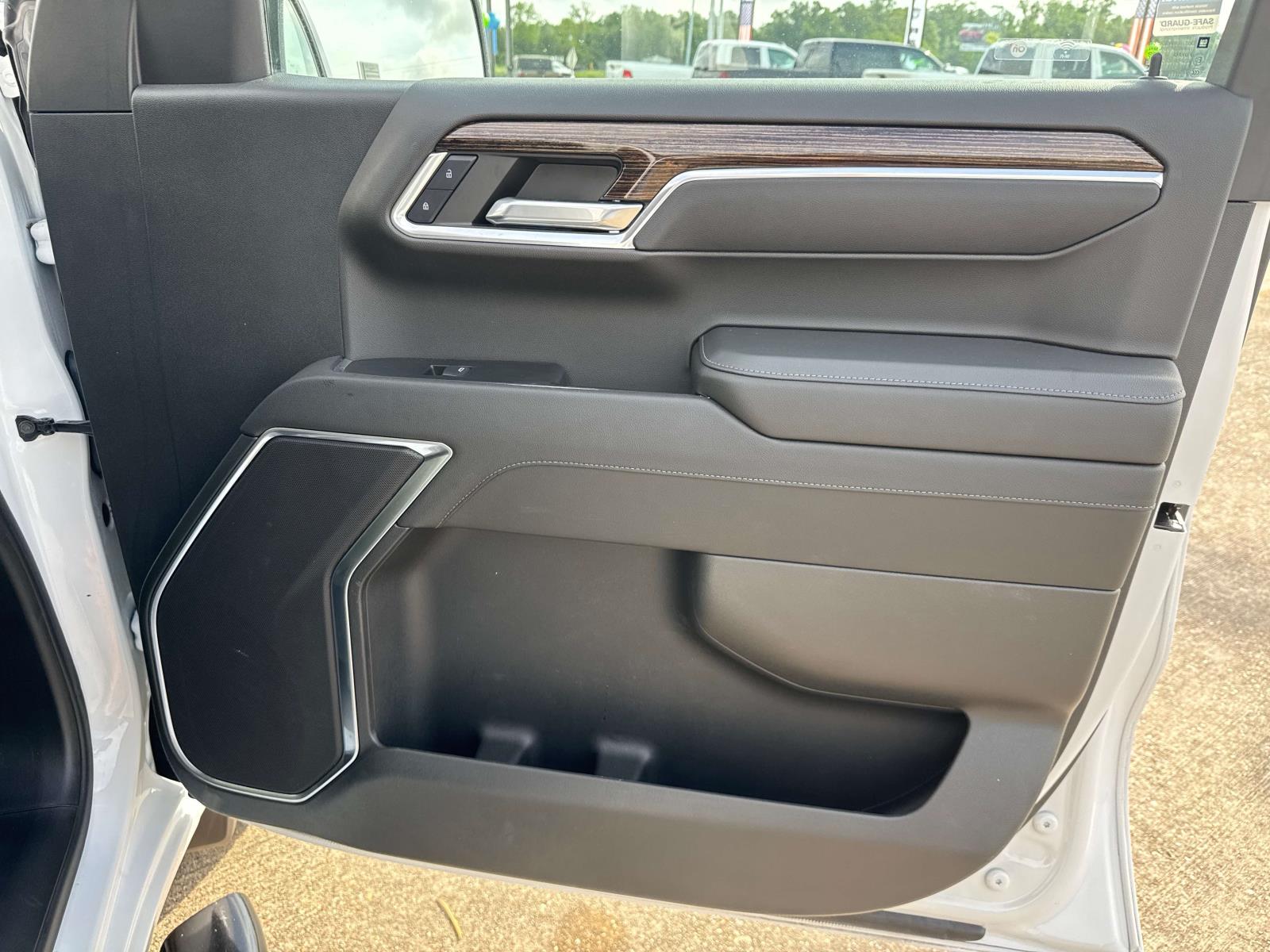 2024 Gmc Sierra 1500 Elevation photo 10