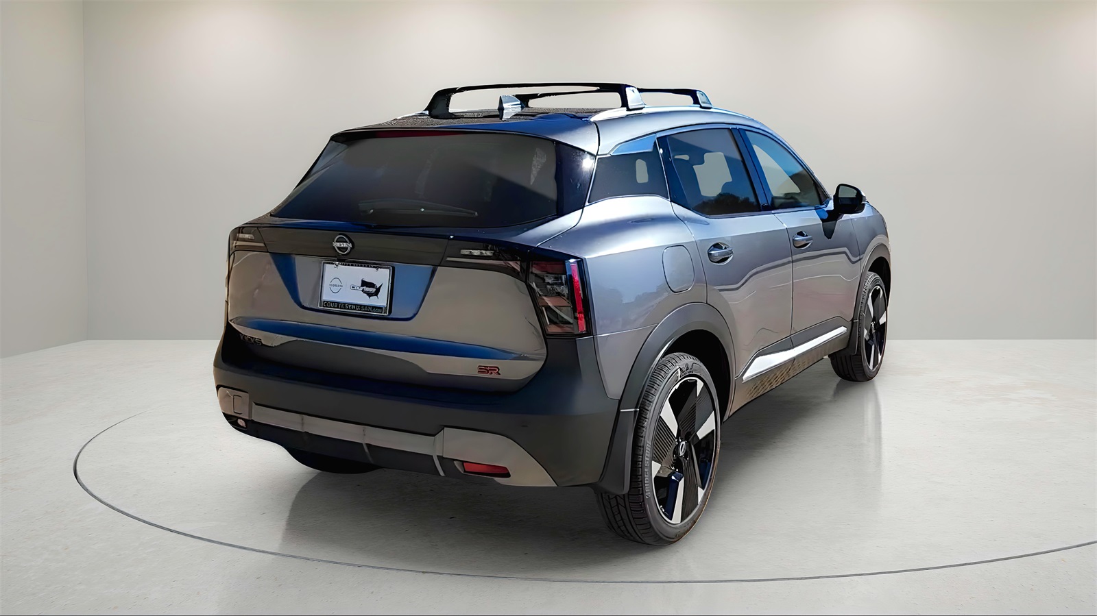 2025 Nissan Kicks SR photo 7