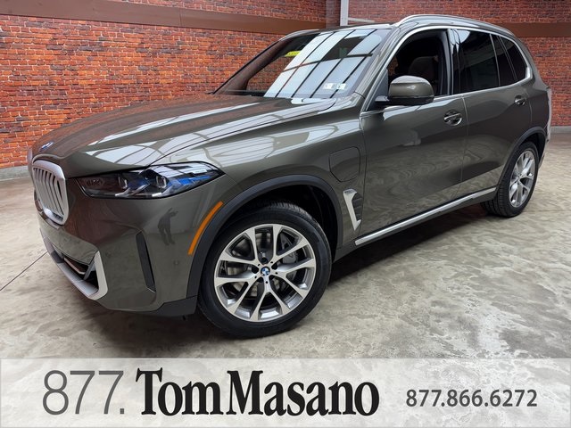 2026 BMW X5 50e's photo