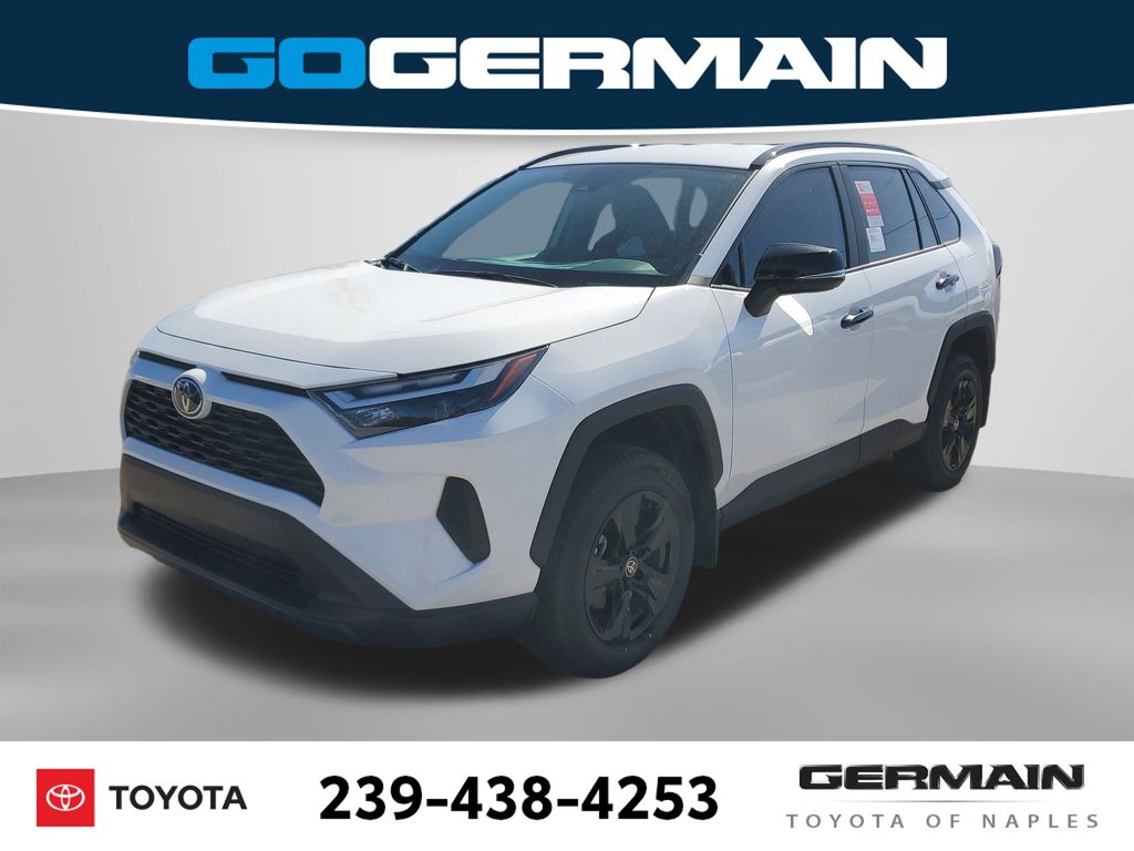 2025 Toyota RAV4 XLE's photo