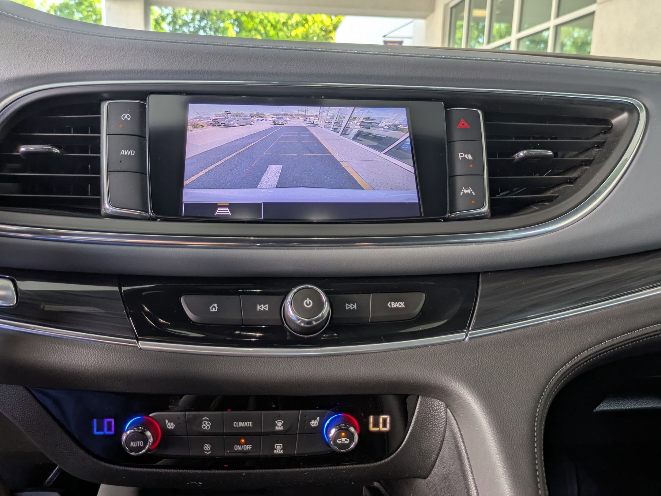 2022 Buick Enclave Essence photo 15