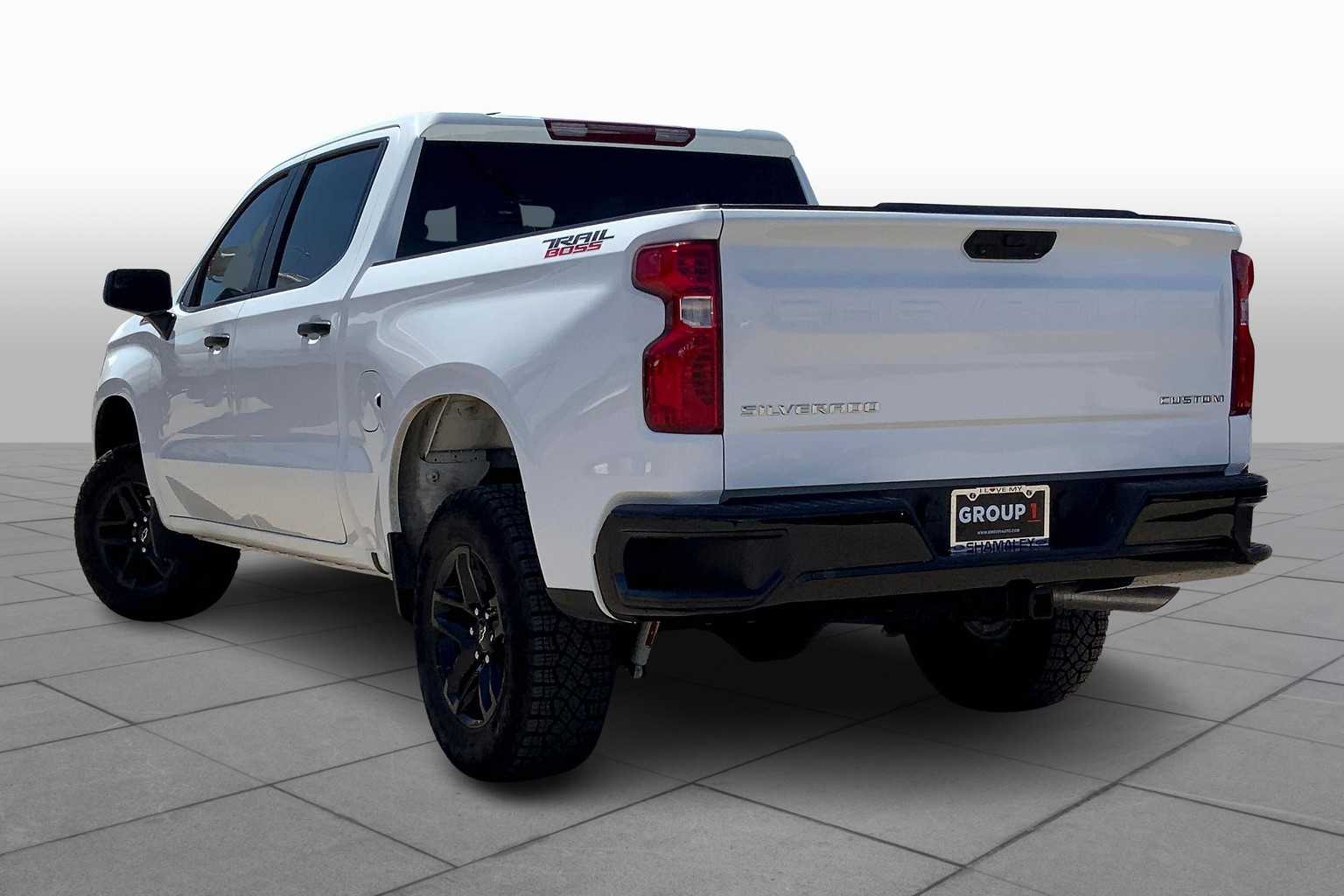 2024 Chevrolet Silverado 1500 Custom Trail Boss photo 11