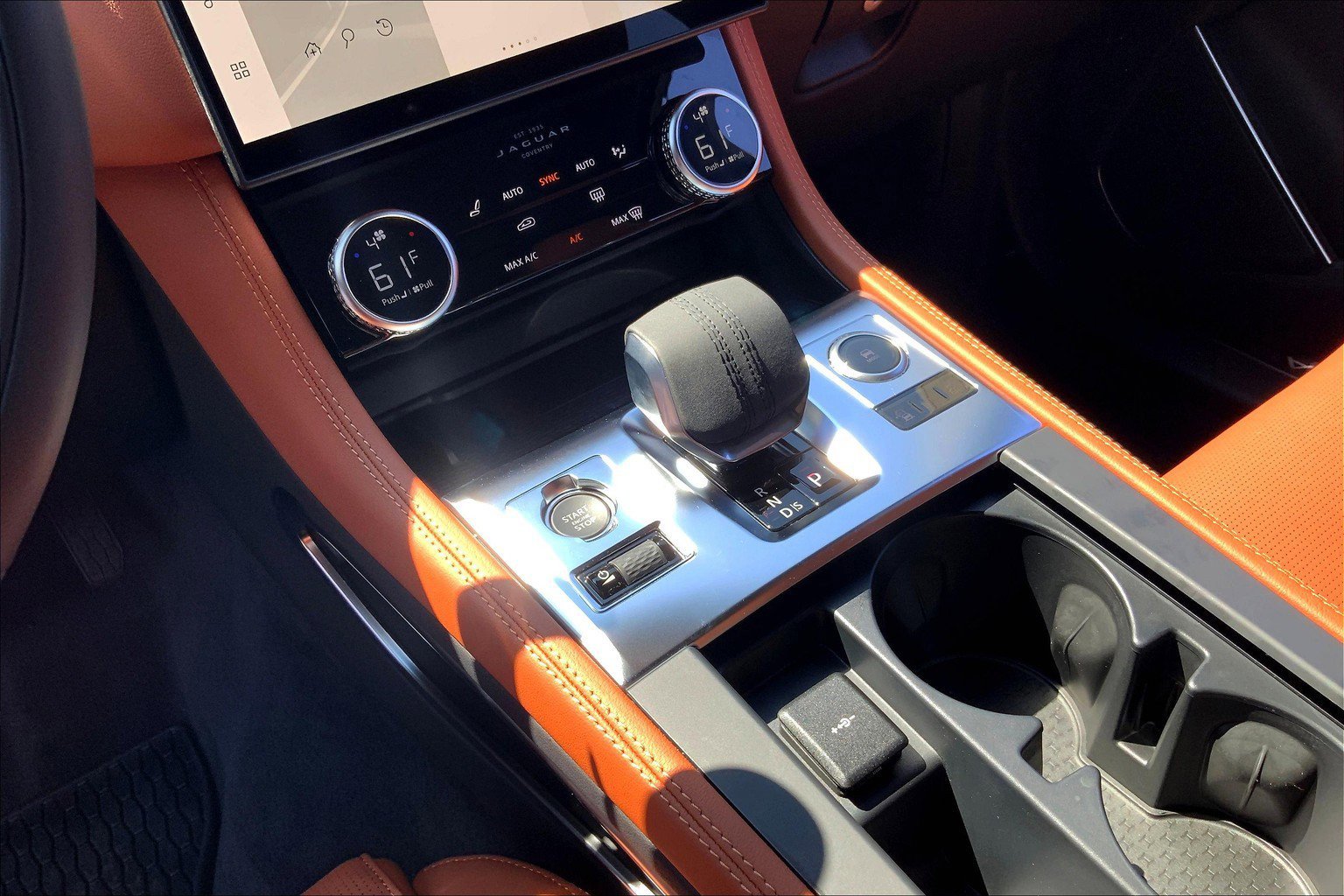 2026 Jaguar F-PACE P250 R-Dynamic S photo 7