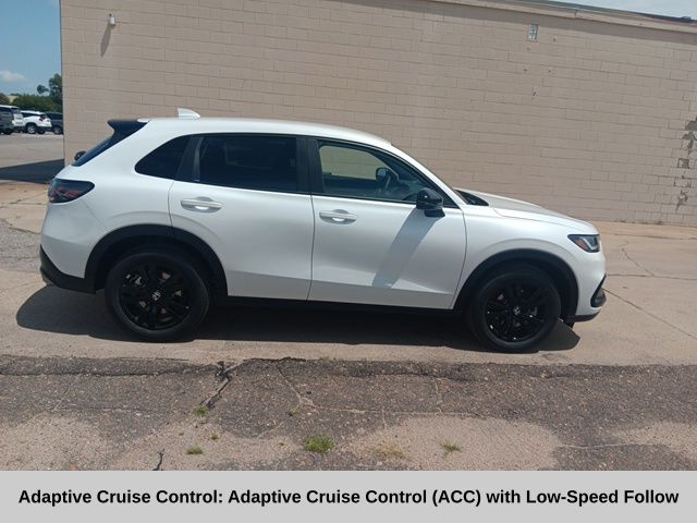 2026 Honda HR-V Sport photo 4