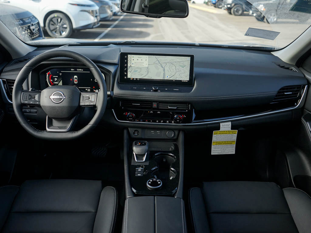 2025 Nissan Rogue SL photo 12