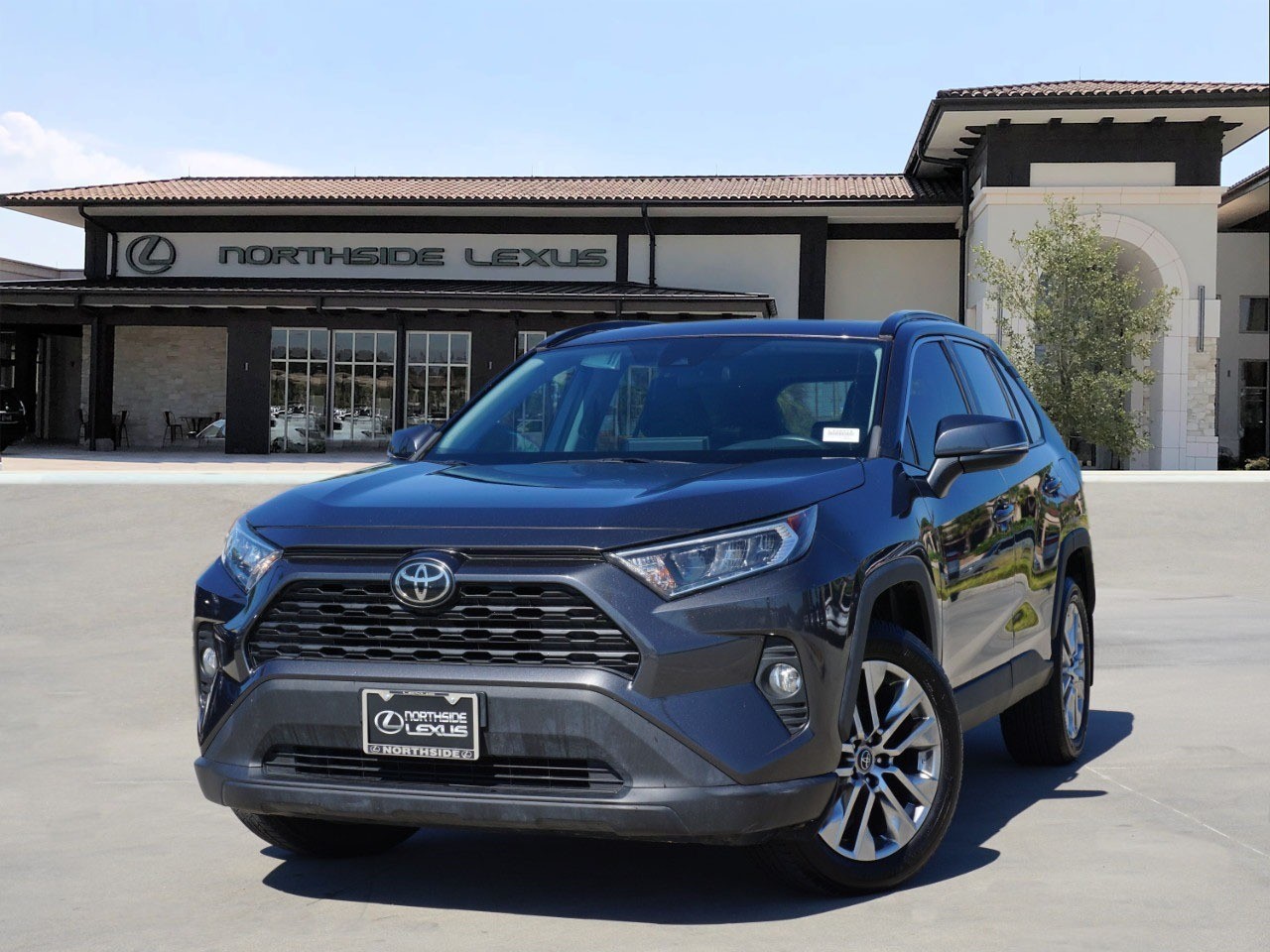 2019 Toyota RAV4 XLE Premium