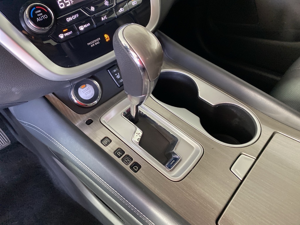 2017 Nissan Murano SL photo 18