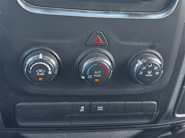 2015 Ram 1500 Express photo 25