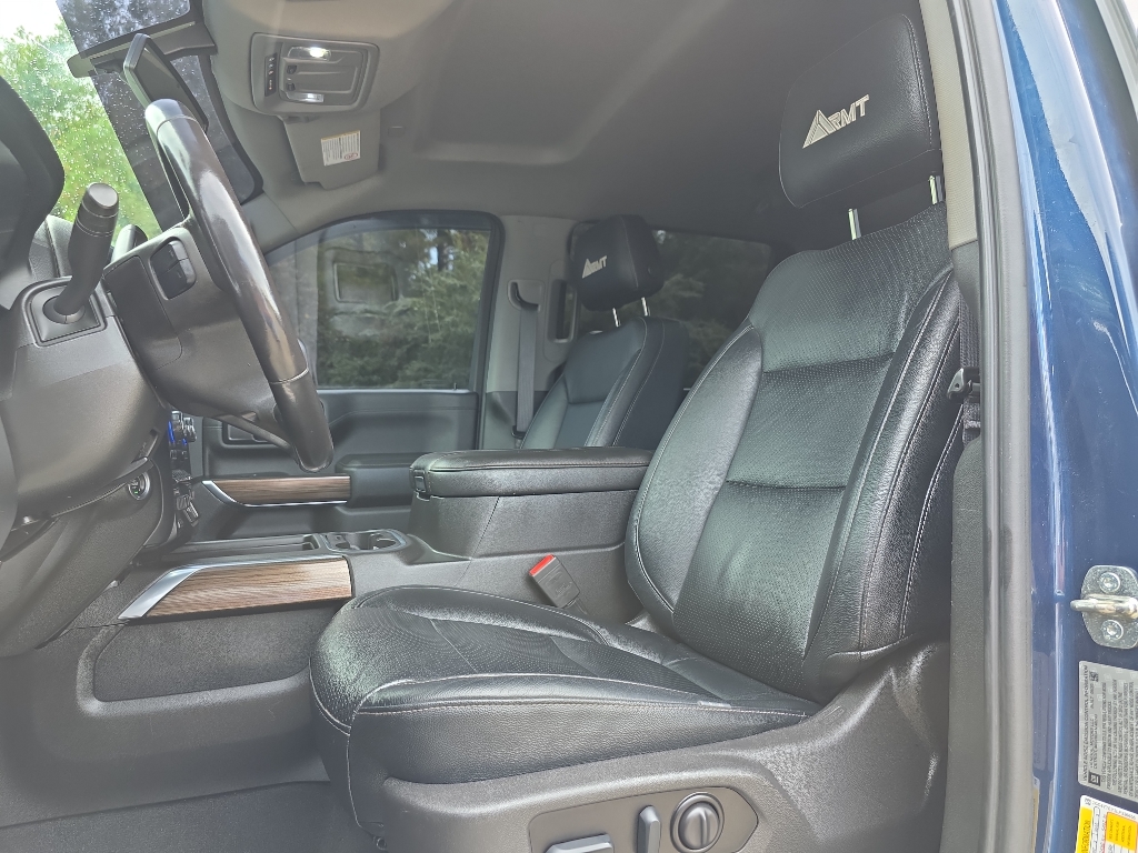 2020 Chevrolet Silverado 3500HD LT photo 12