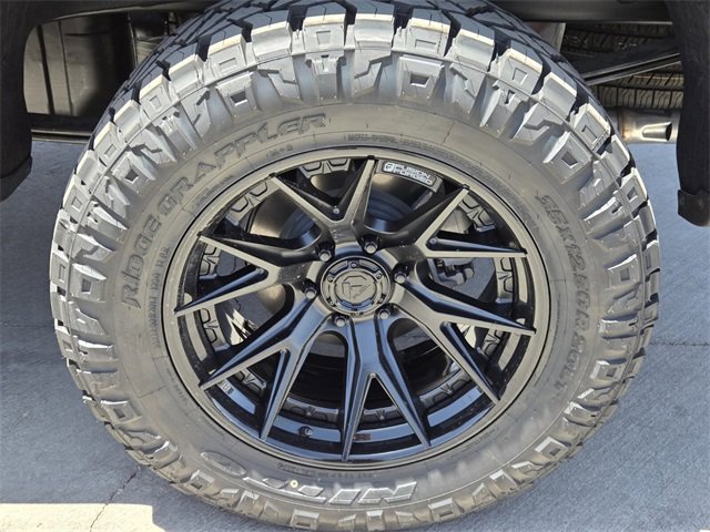2025 Chevrolet Silverado 1500 RST photo 5