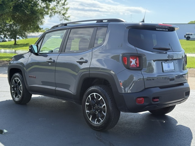 2023 Jeep Renegade Trailhawk photo 4