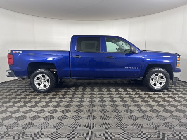 Used 2014 Chevrolet Silverado 1500 LT with VIN 3GCUKREC5EG392608 for sale in Kalispell, MT