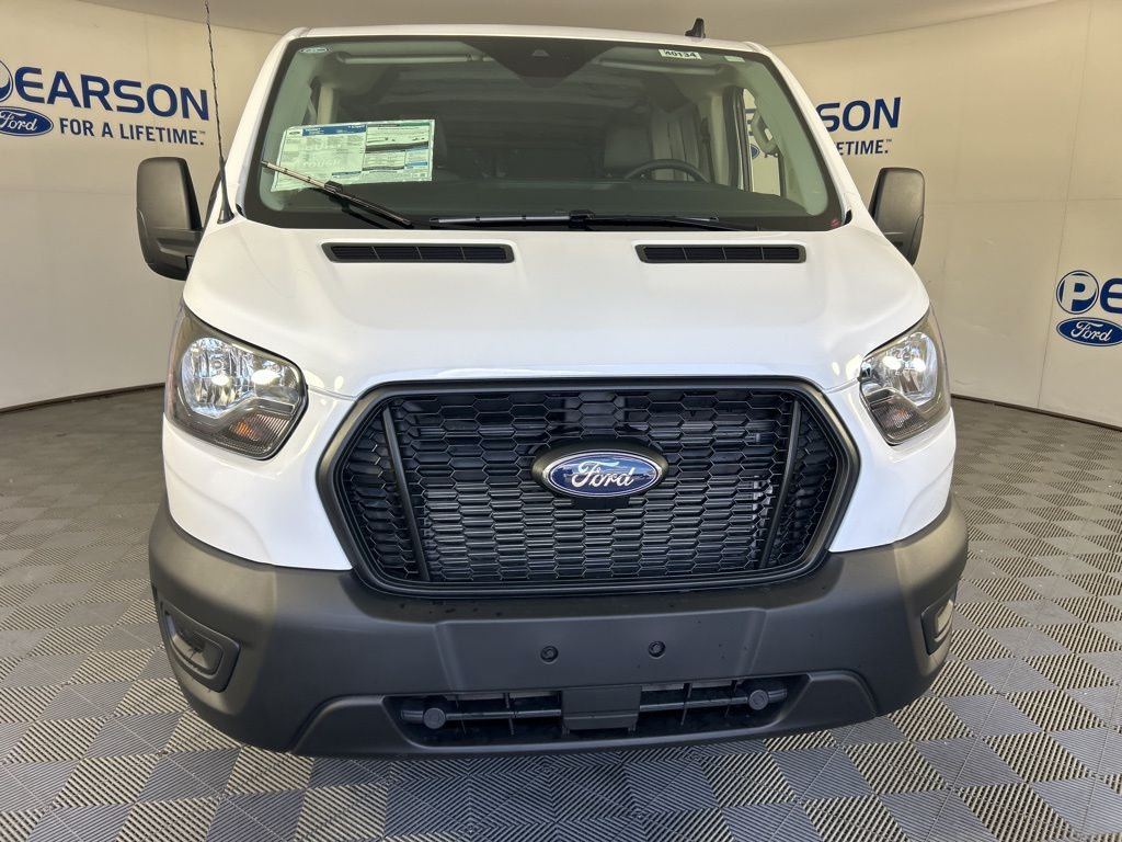 2025 Ford Transit Cargo Van photo 2