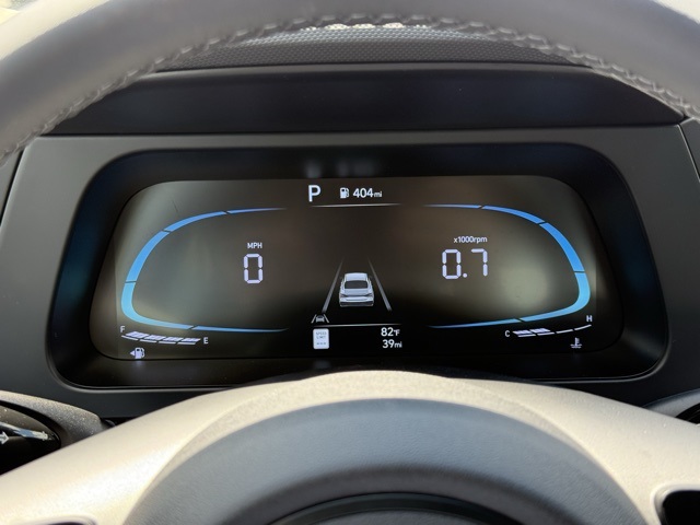 2025 Hyundai Elantra SEL Sport photo 25