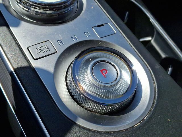 2022 Genesis GV70 2.5T photo 15