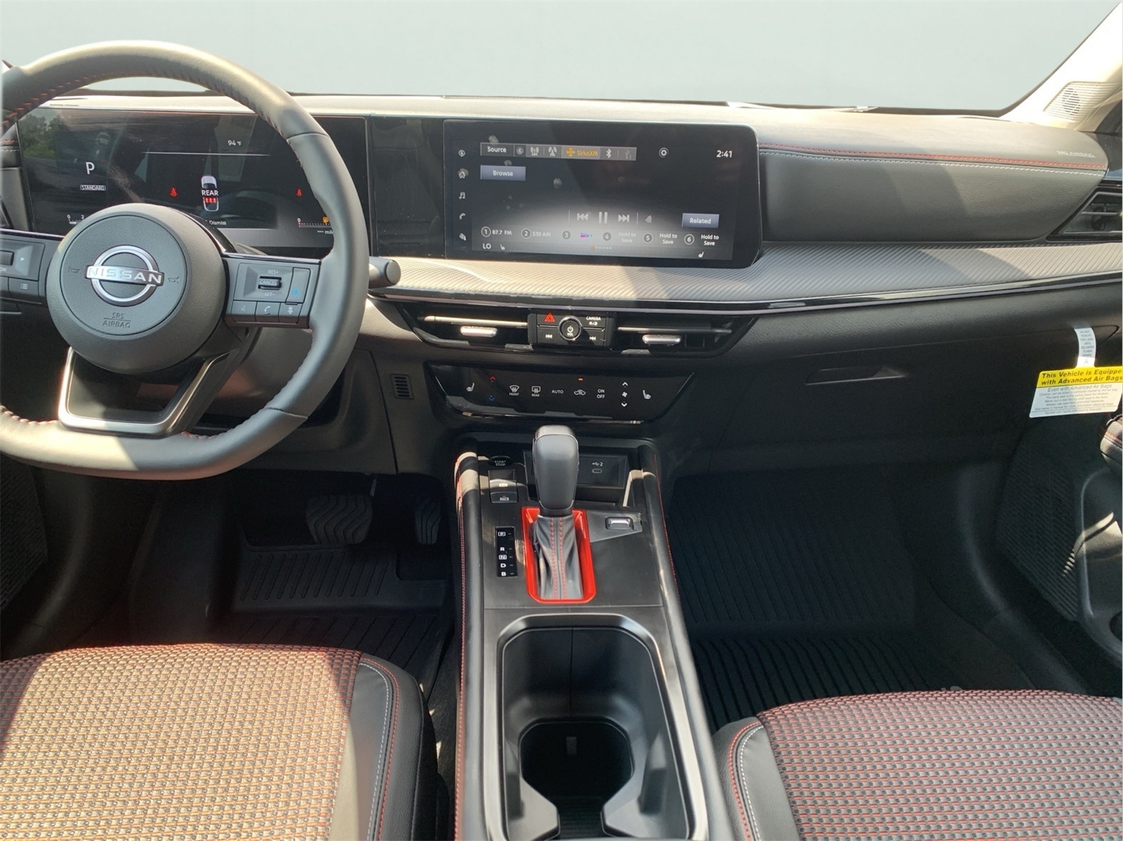 2025 Nissan Kicks SR photo 22