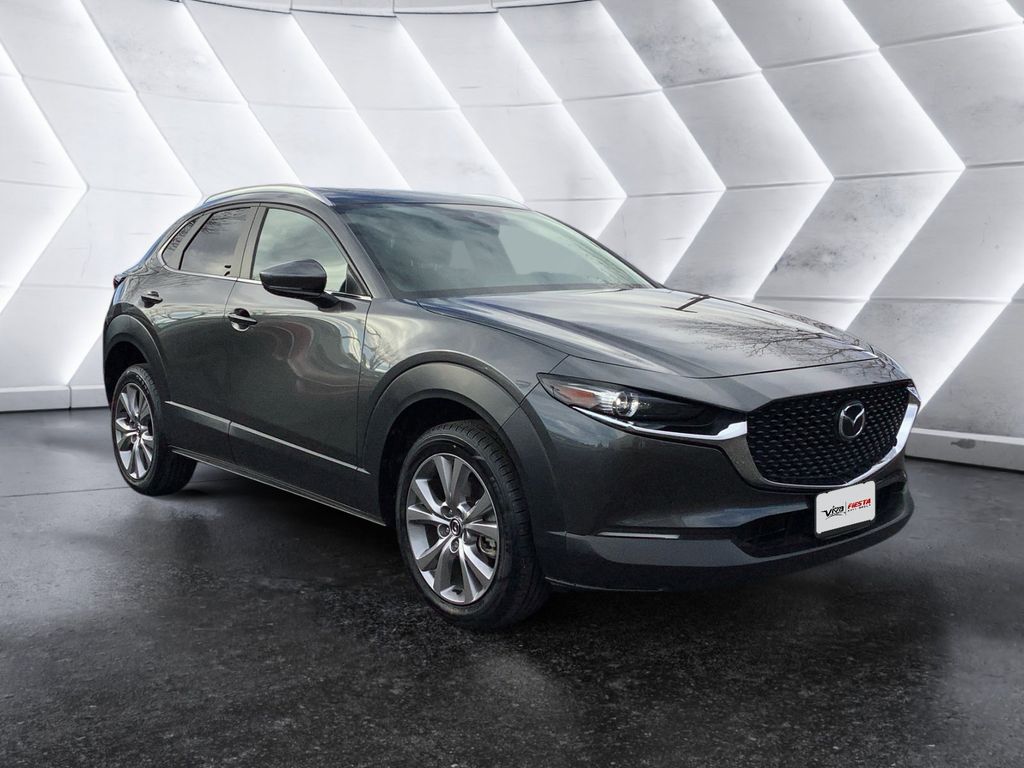 2022 Mazda CX-30 Select's photo