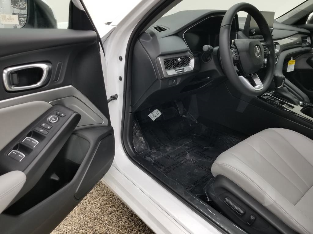 2025 Acura Integra Base photo 6
