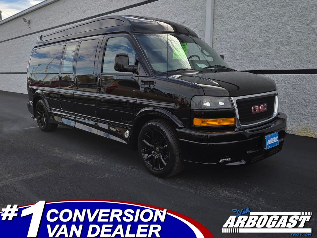2020 GMC Savana Cargo Work Van's photo