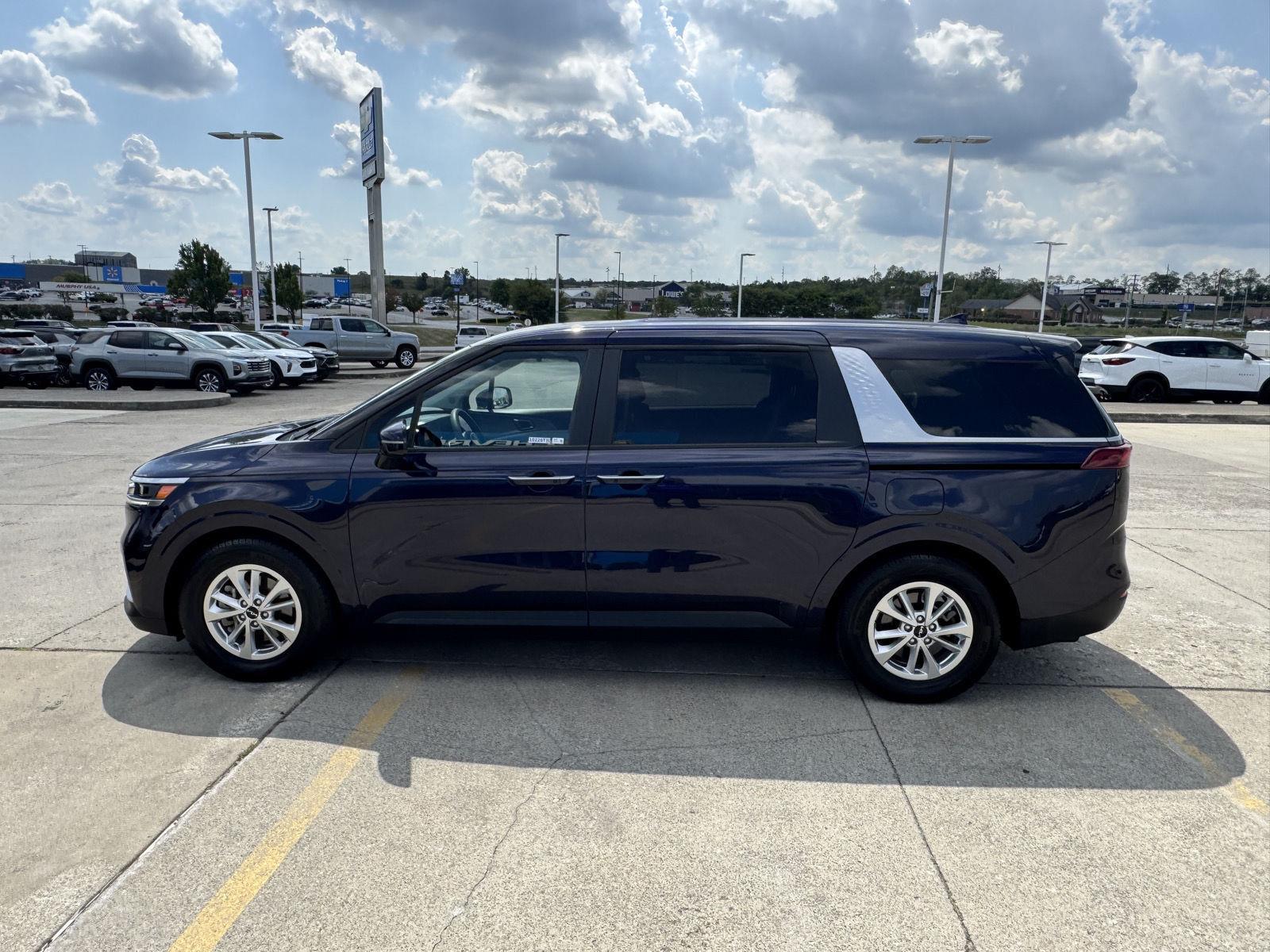 2022 Kia Carnival LX photo 49