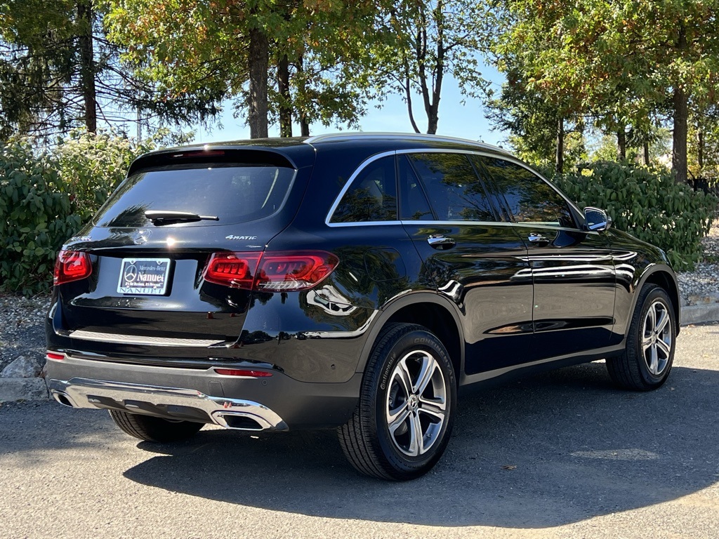 2022 Mercedes Benz GLC 300 4MATIC photo 3