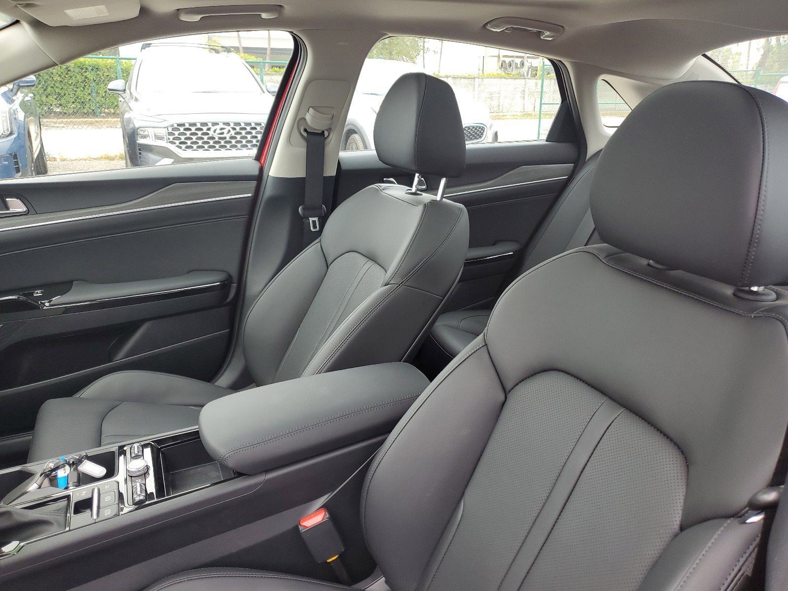 2025 Kia K5 EX photo 22