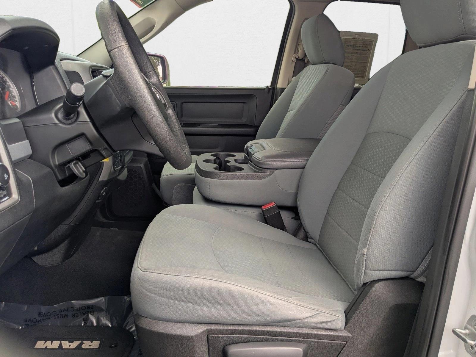 2019 Ram 1500 Classic Express photo 15