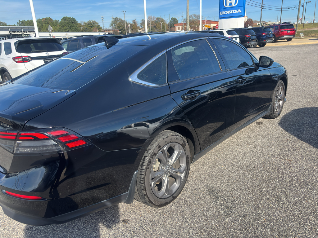 2023 Honda Accord EX photo 2