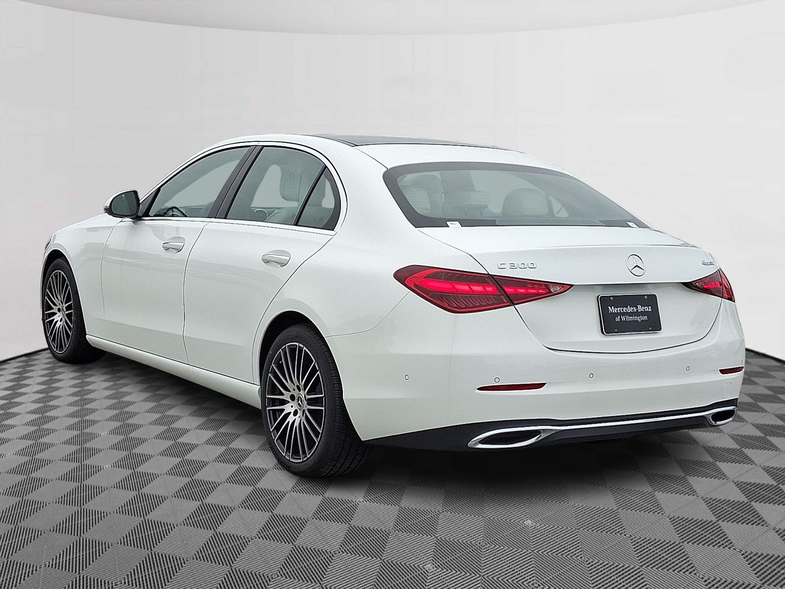 2025 Mercedes Benz C 300 4MATIC photo 2
