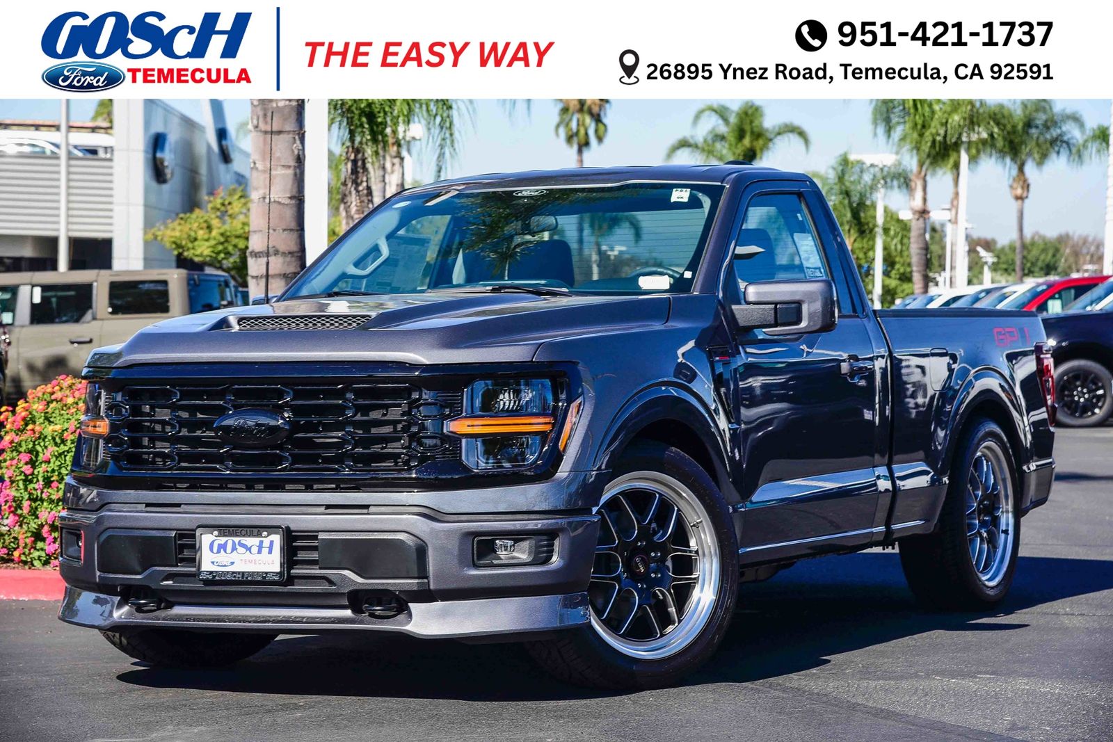 2025 Ford F-150 XL's photo