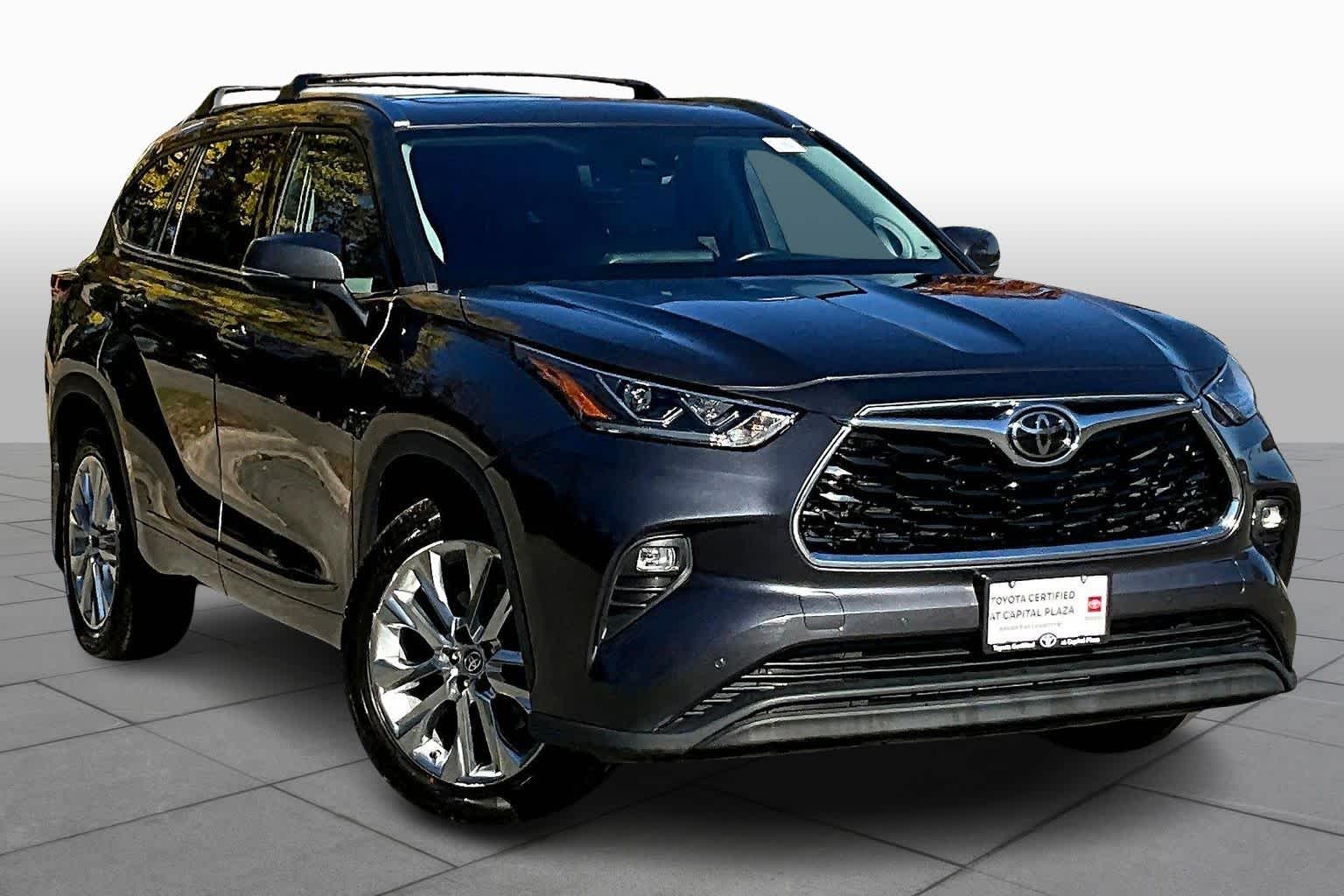 2021 Toyota Highlander Limited photo 4