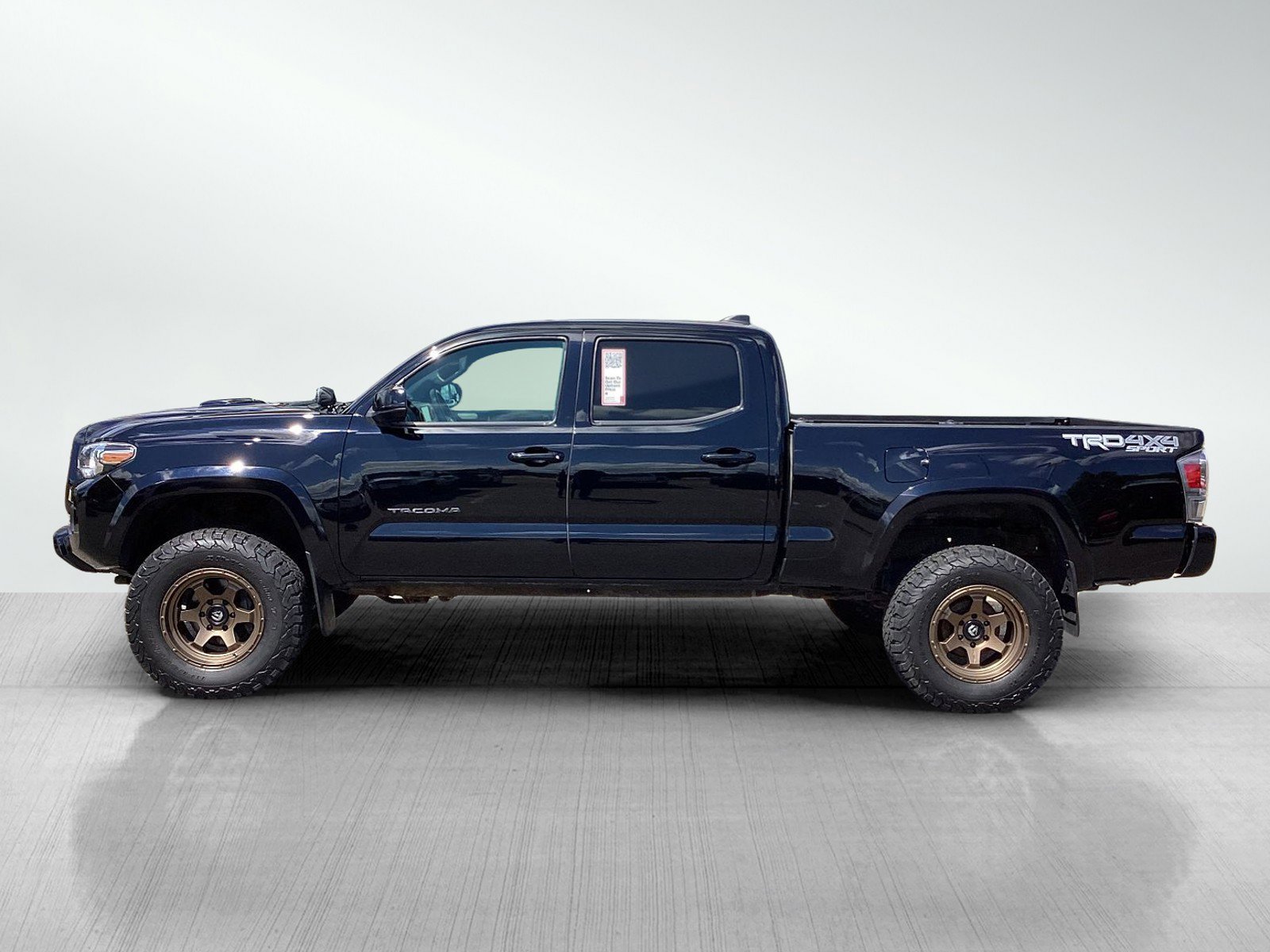 Used 2020 Toyota Tacoma TRD Sport with VIN 5TFDZ5BN5LX053317 for sale in Brainerd, Minnesota