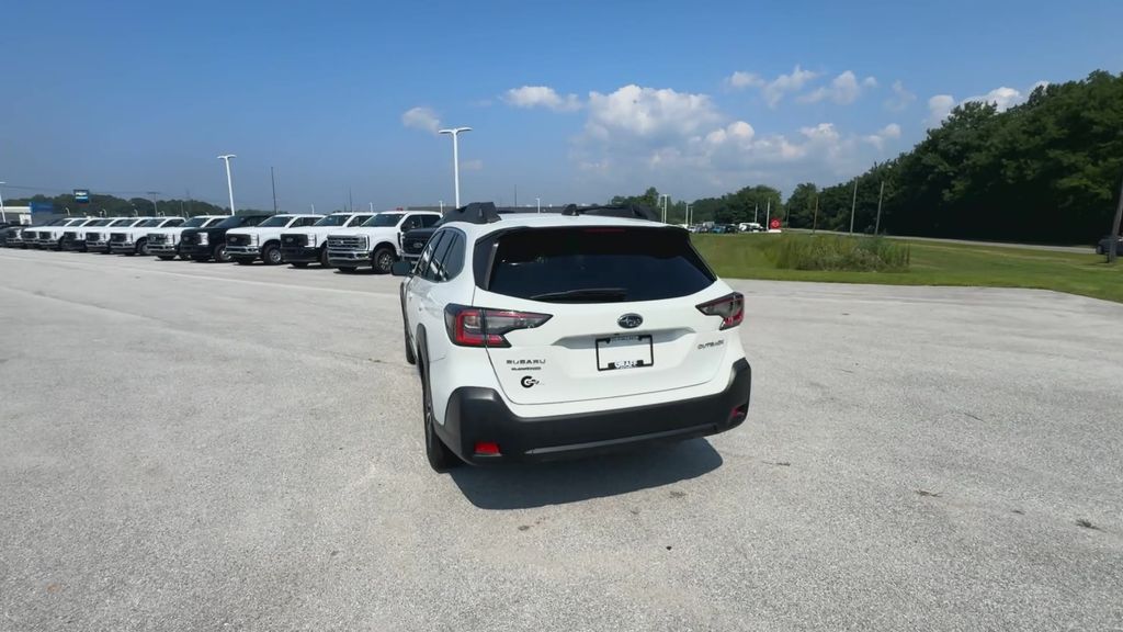 2023 Subaru Outback Premium photo 6