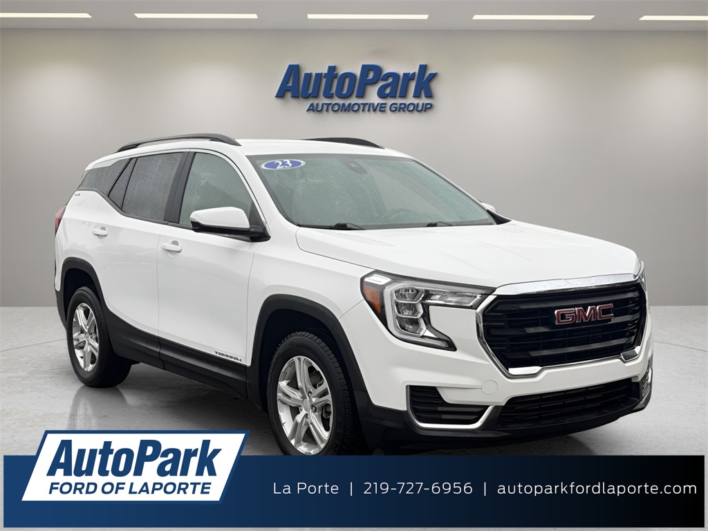 2023 GMC Terrain SLE's photo
