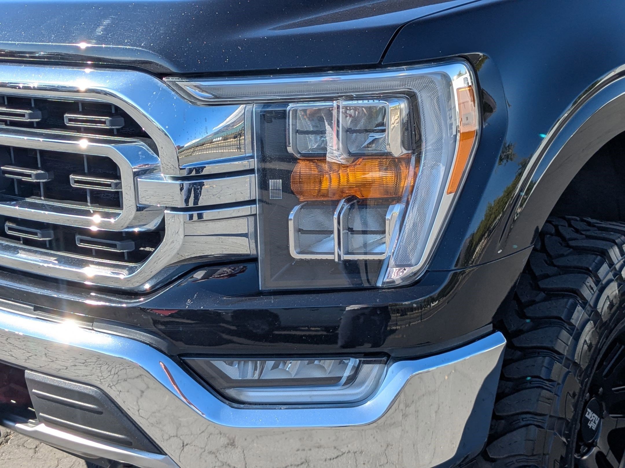 2021 Ford F-150 XLT photo 9