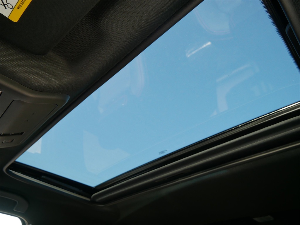 2026 Nissan Frontier PRO-4X photo 17