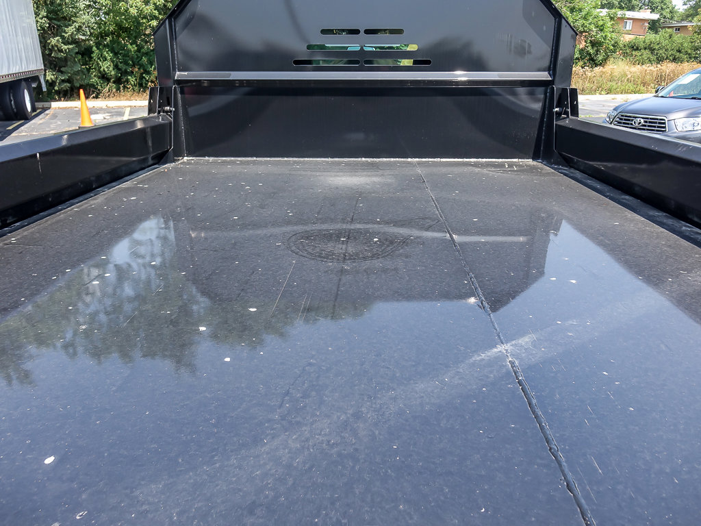 2025 FORD F-450 - Image 28