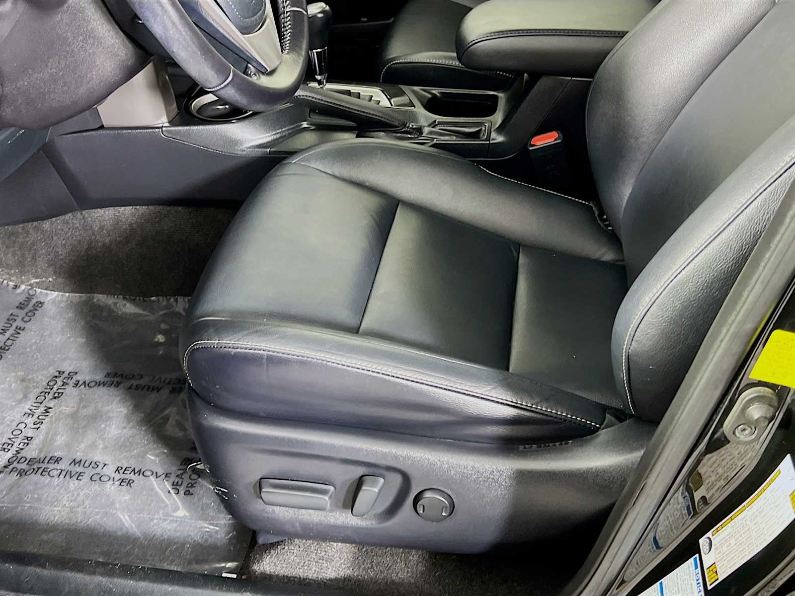 2016 Toyota RAV4 Hybrid Limited photo 19